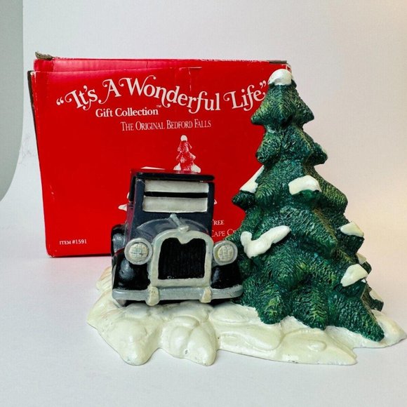 Cape Craftsmen Inc Holiday Marys Car W Tree Bedford Falls